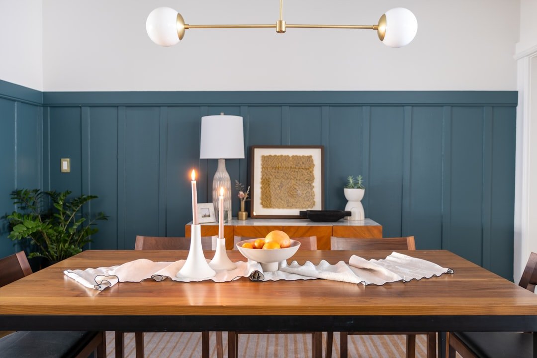 16 Wainscoting Ideas That Add Character Without Feeling Fussy